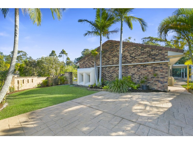 134 Glen Eagles Drive, Robina QLD 4226