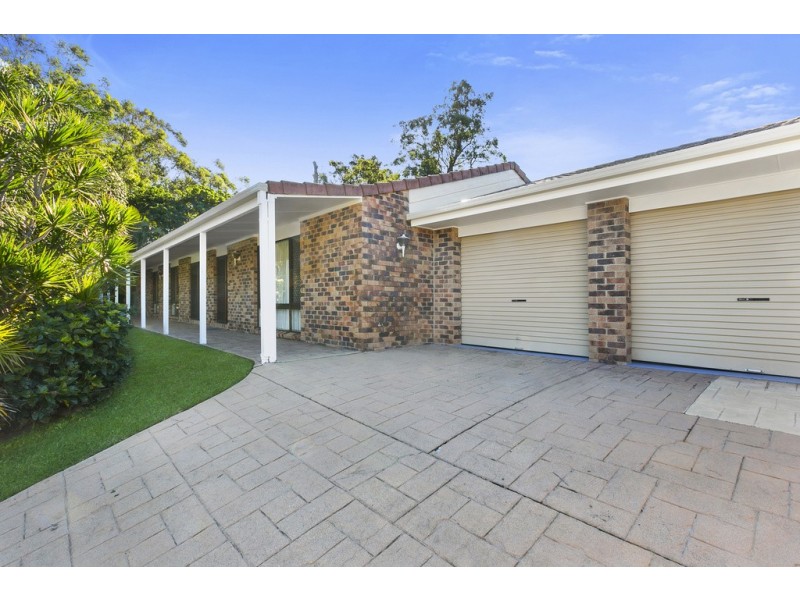 134 Glen Eagles Drive, Robina QLD 4226