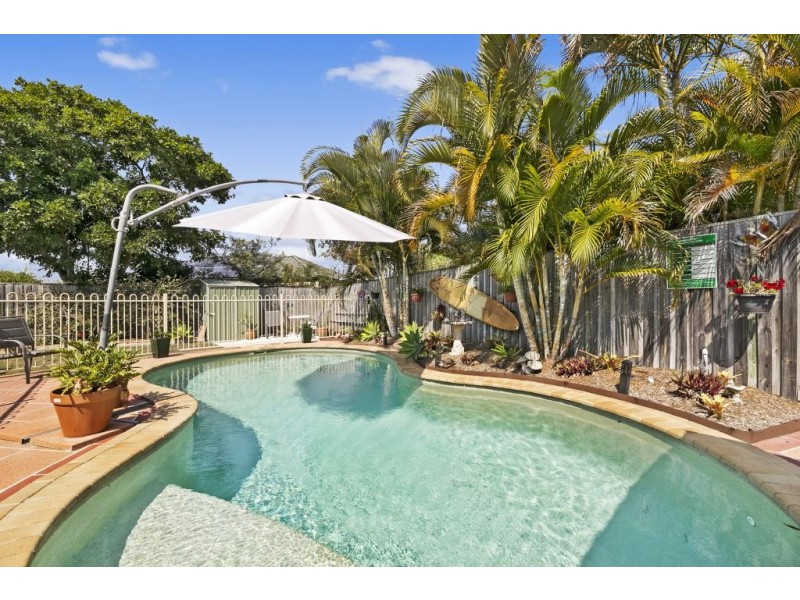 12 Wild Fire Court, Robina QLD 4226