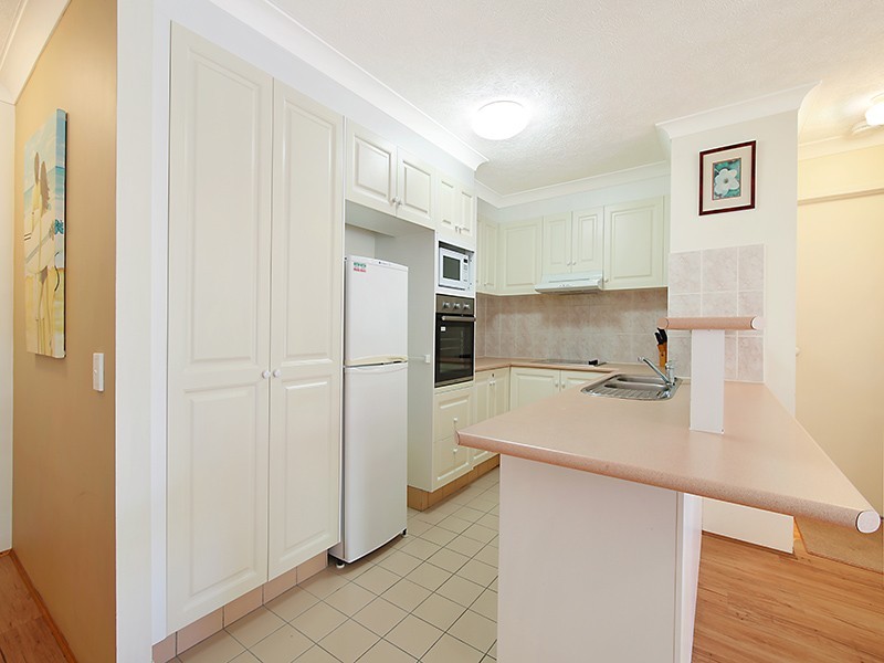 14/16 Djerral Avenue, Burleigh Heads QLD 4220