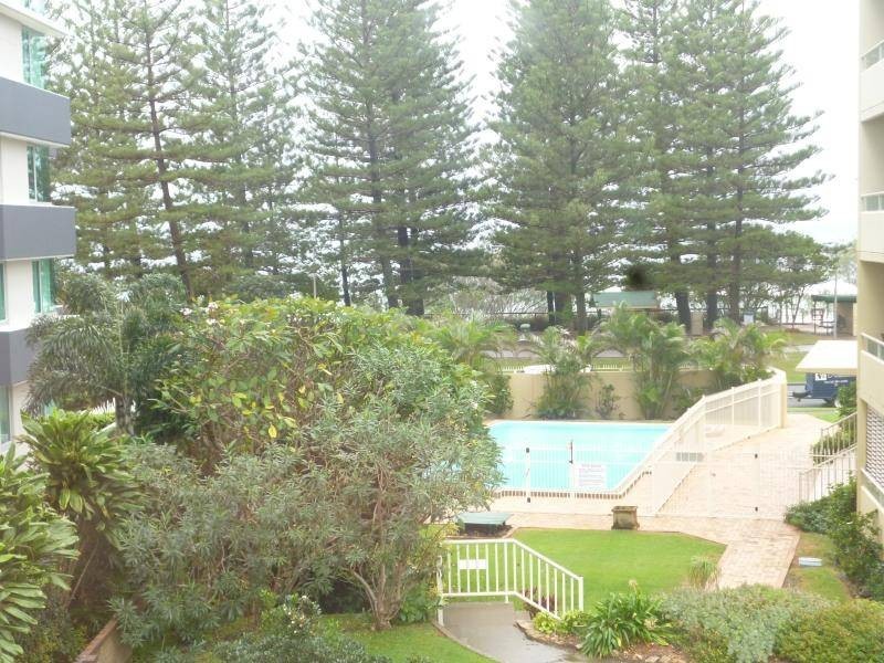 27/1899 Gold Coast Highway, Burleigh Heads QLD 4220