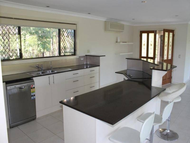 7 Reynella Road, Tallebudgera QLD 4228