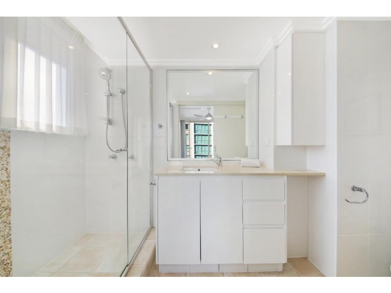 47/114 The Esplanade, Burleigh Heads QLD 4220