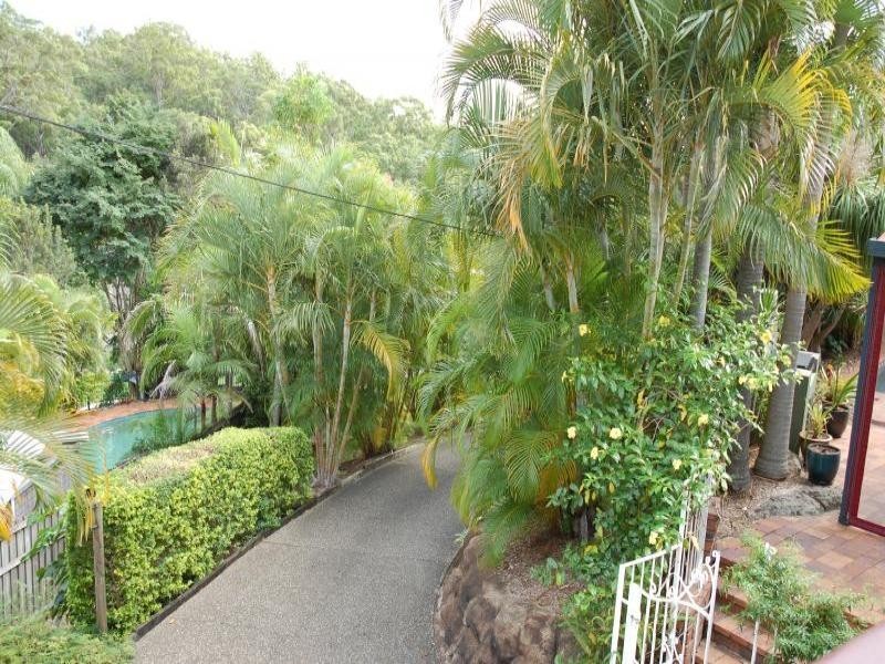 3 Mary Gilmore Court, Burleigh Heads QLD 4220