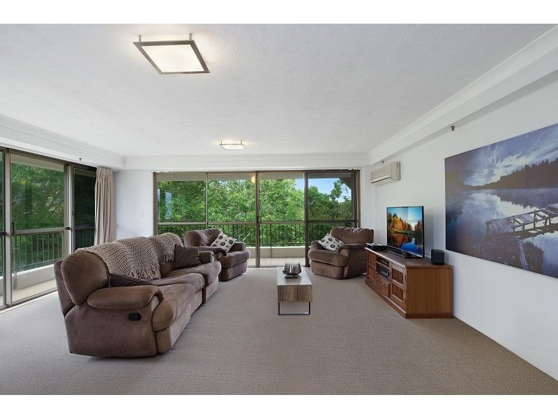 24/45 Hayle Street, Burleigh Heads QLD 4220