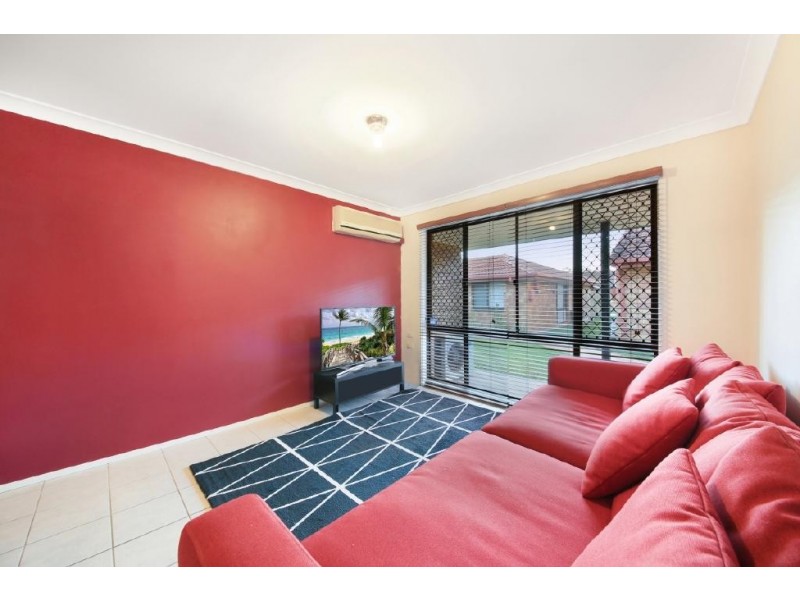 29/12 Landau Court, Miami QLD 4220