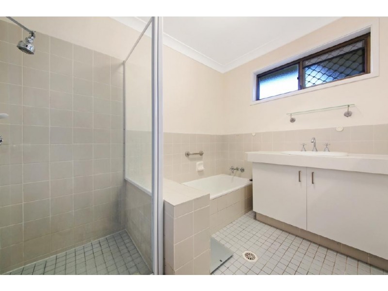 29/12 Landau Court, Miami QLD 4220