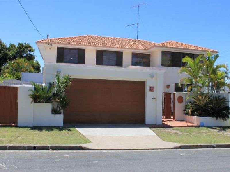 1 Warrina Crescent, Burleigh Heads QLD 4220
