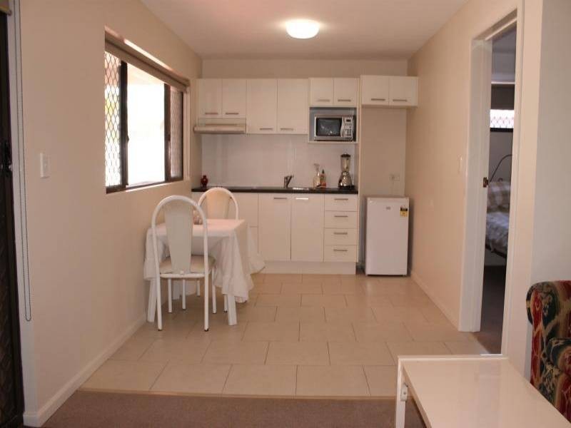 1 Warrina Crescent, Burleigh Heads QLD 4220