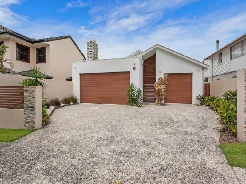 2/4 Cedar Court, Burleigh Heads QLD 4220