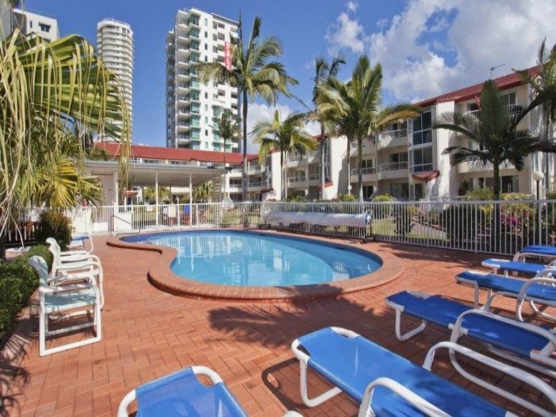 17/1915 Gold Coast Highway, Burleigh Heads QLD 4220