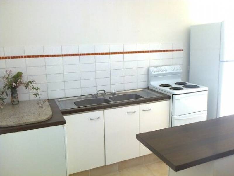 10/1976 Gold Coast Highway, Miami QLD 4220