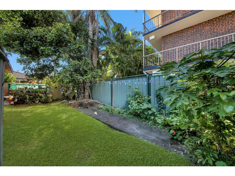 7 Molucca Avenue, Palm Beach QLD 4221