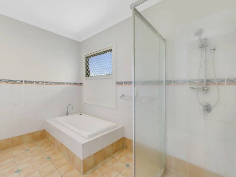 24 Symonds Road, Burleigh Heads QLD 4220