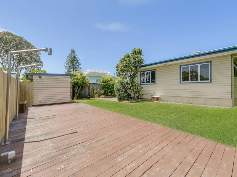 24 Symonds Road, Burleigh Heads QLD 4220