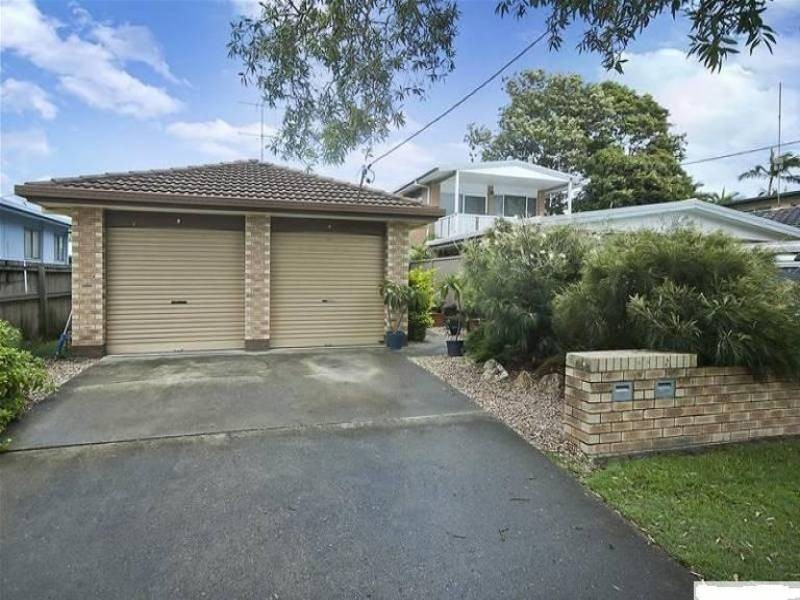 2/38 Cypress Tce, Palm Beach QLD 4221