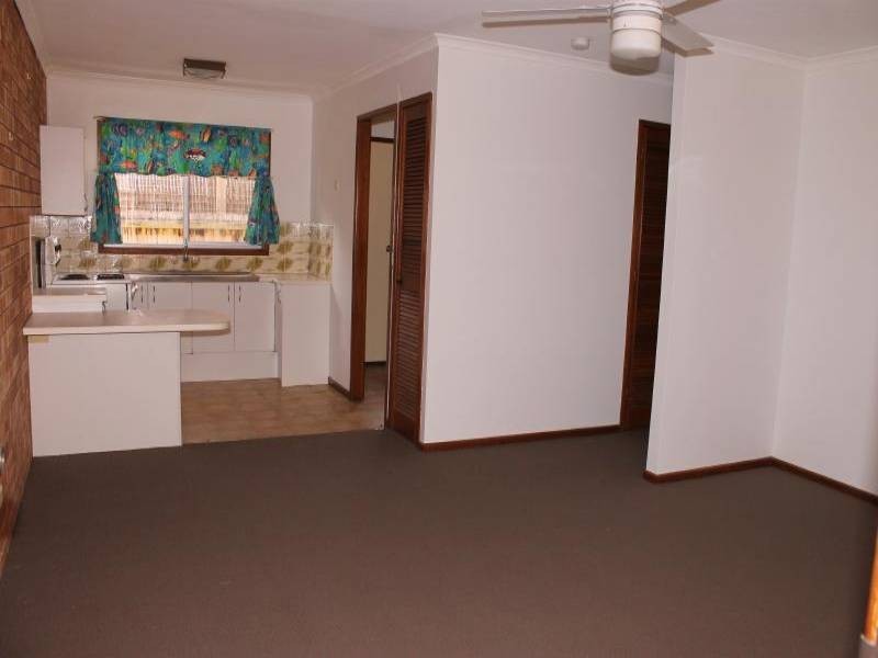 2/38 Cypress Tce, Palm Beach QLD 4221