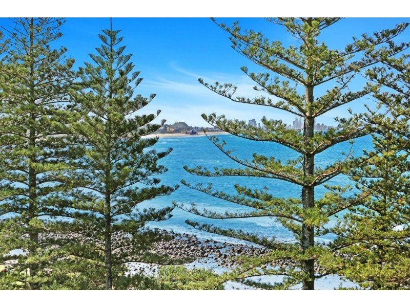 26/22 Goodwin Terrace, Burleigh Heads QLD 4220