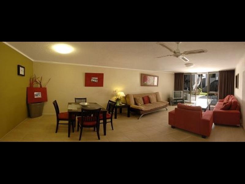 5/1849 Gold Coast Hwy, Burleigh Heads QLD 4220