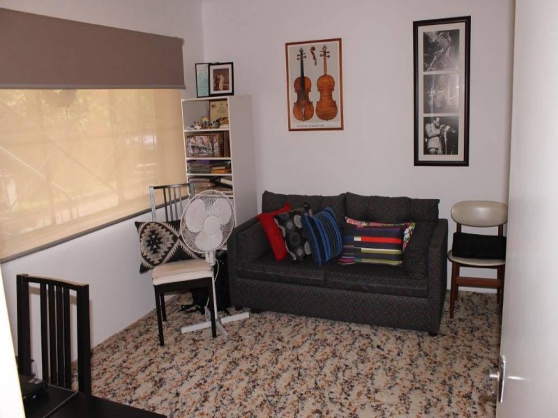 1/23 Jubilee Avenue, Broadbeach QLD 4218