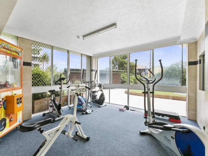 57/30 The Esplanade, Burleigh Heads QLD 4220