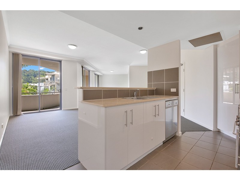 2047/1 Ocean Street, Burleigh Heads QLD 4220