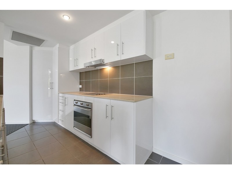 2047/1 Ocean Street, Burleigh Heads QLD 4220