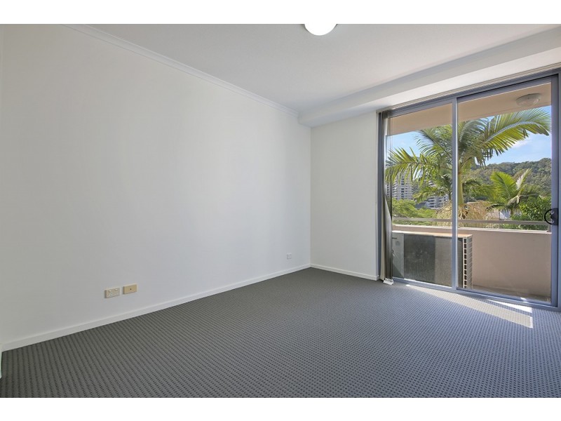 2047/1 Ocean Street, Burleigh Heads QLD 4220