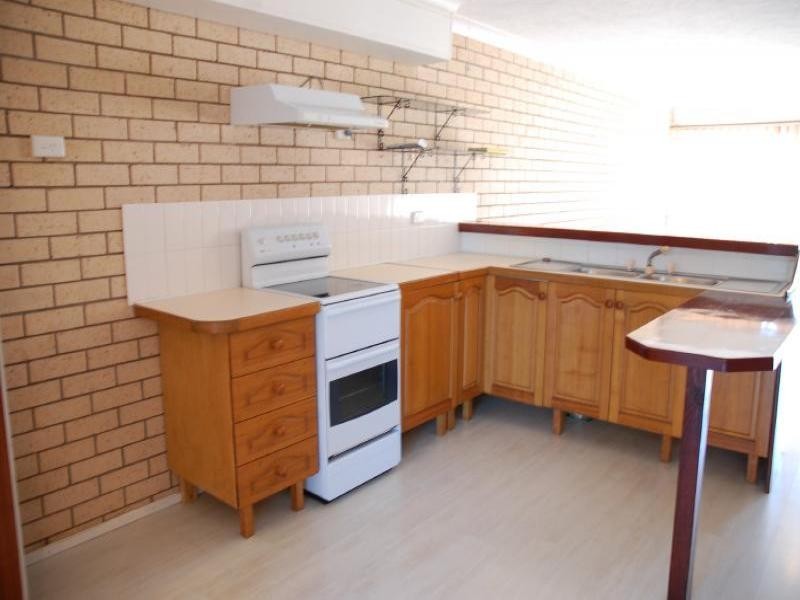 18/14 Shrike Crt, Burleigh Waters QLD 4220