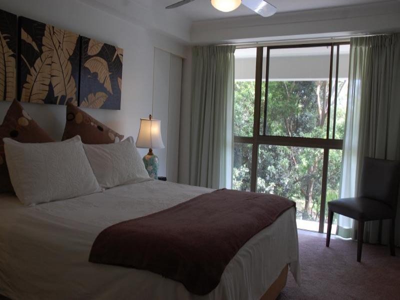 9/45 Hayle st, Burleigh Heads QLD 4220