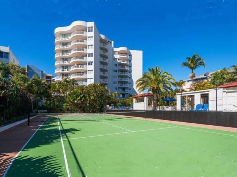 90/210-218 Surf Parade, Broadbeach QLD 4218