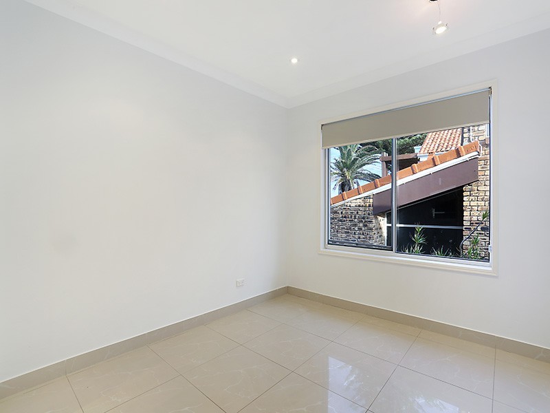 3/2C Twenty Seventh Avenue, Palm Beach QLD 4221