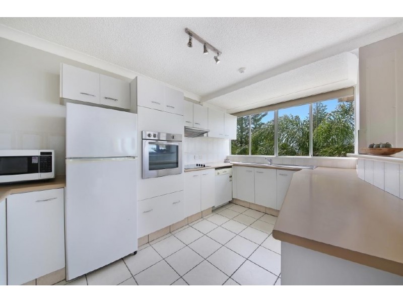 16/30 The Esplanade, Burleigh Heads QLD 4220