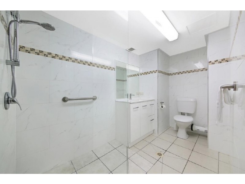 16/30 The Esplanade, Burleigh Heads QLD 4220