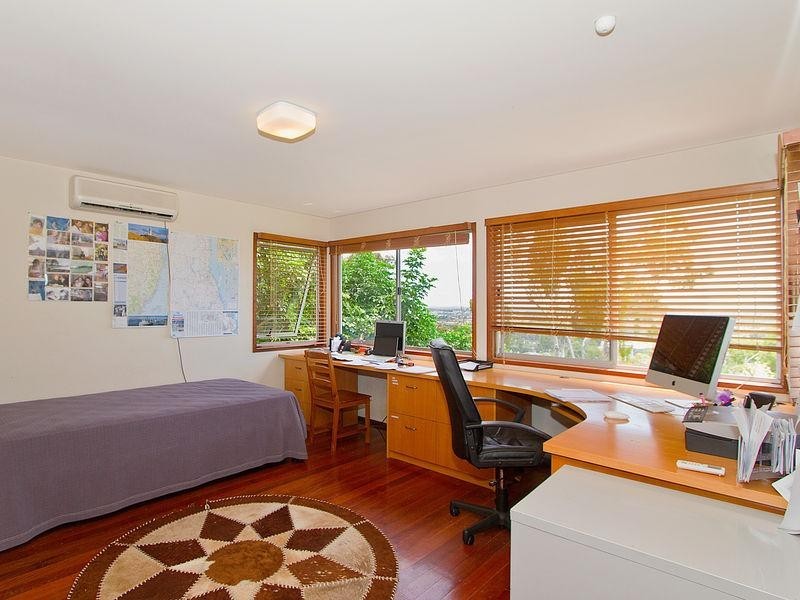 121 Skyline Tce, Burleigh Heads QLD 4220