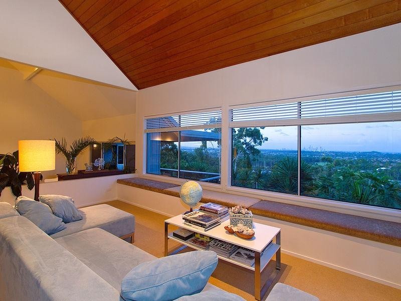 121 Skyline Tce, Burleigh Heads QLD 4220
