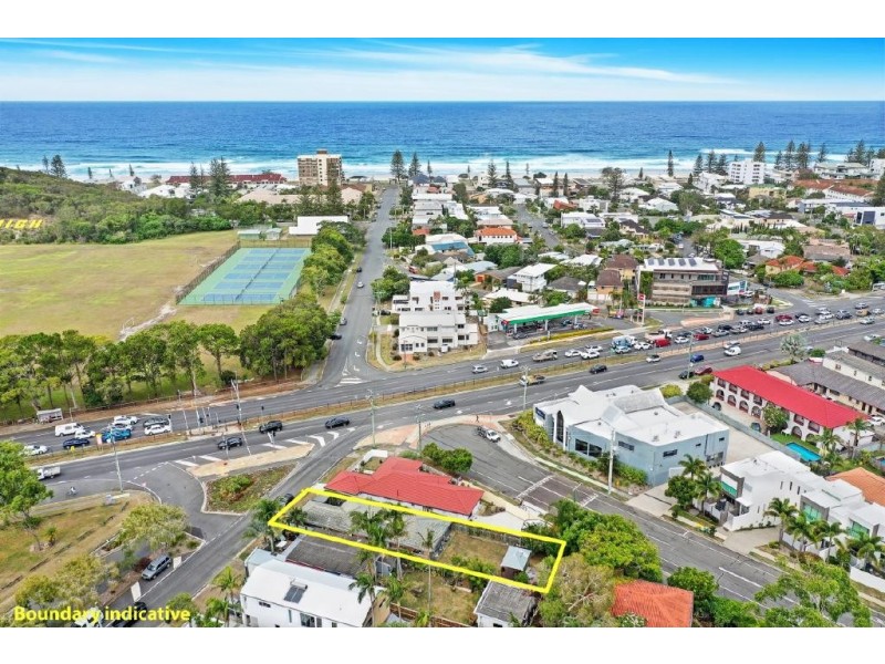 4 Paradise Avenue, Miami QLD 4220