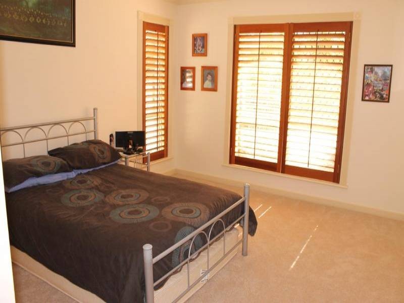 26/40 Cotlew Street, Southport QLD 4215