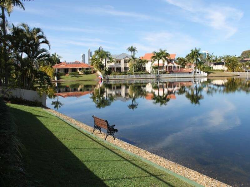 26/40 Cotlew Street, Southport QLD 4215