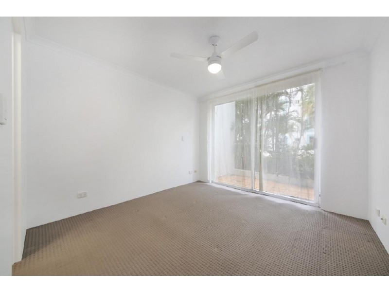 24/28 Chairlift Avenue, Miami QLD 4220