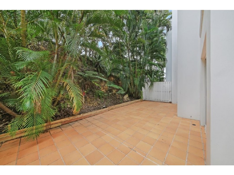 24/28 Chairlift Avenue, Miami QLD 4220