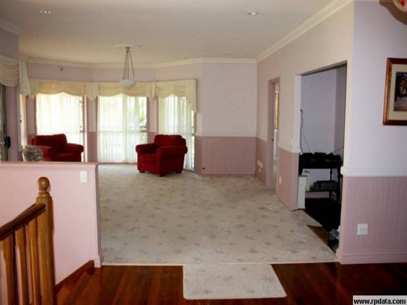 2 Raleigh Tce, Currumbin Waters QLD 4223