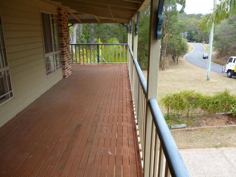 2 Raleigh Tce, Currumbin Waters QLD 4223