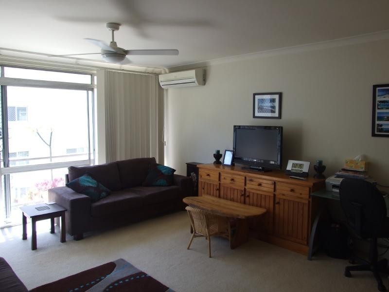 6/1895 Gold Coast Hwy, Burleigh Heads QLD 4220