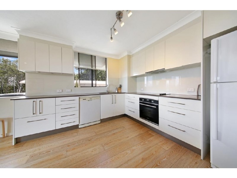 7/22 Ewart Street, Burleigh Heads QLD 4220