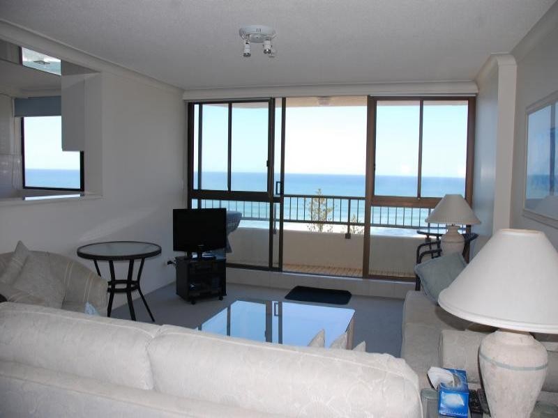 37/60 Goodwin Tce, Burleigh Heads QLD 4220