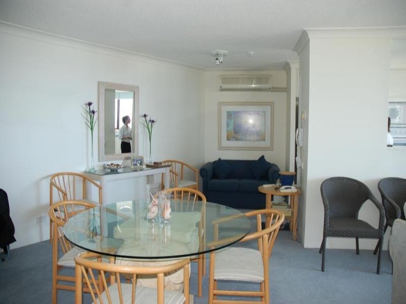 37/60 Goodwin Tce, Burleigh Heads QLD 4220