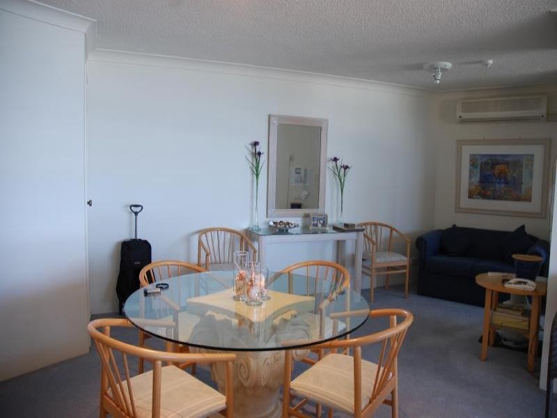 37/60 Goodwin Tce, Burleigh Heads QLD 4220