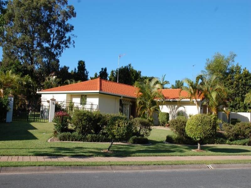 8 Glastonbury Drive, Mudgeeraba QLD 4213