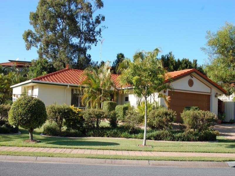 8 Glastonbury Drive, Mudgeeraba QLD 4213